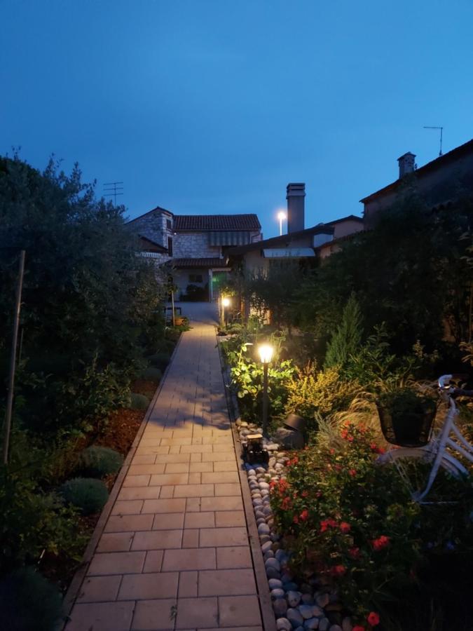 Apartments Marija Умаг Екстериор снимка